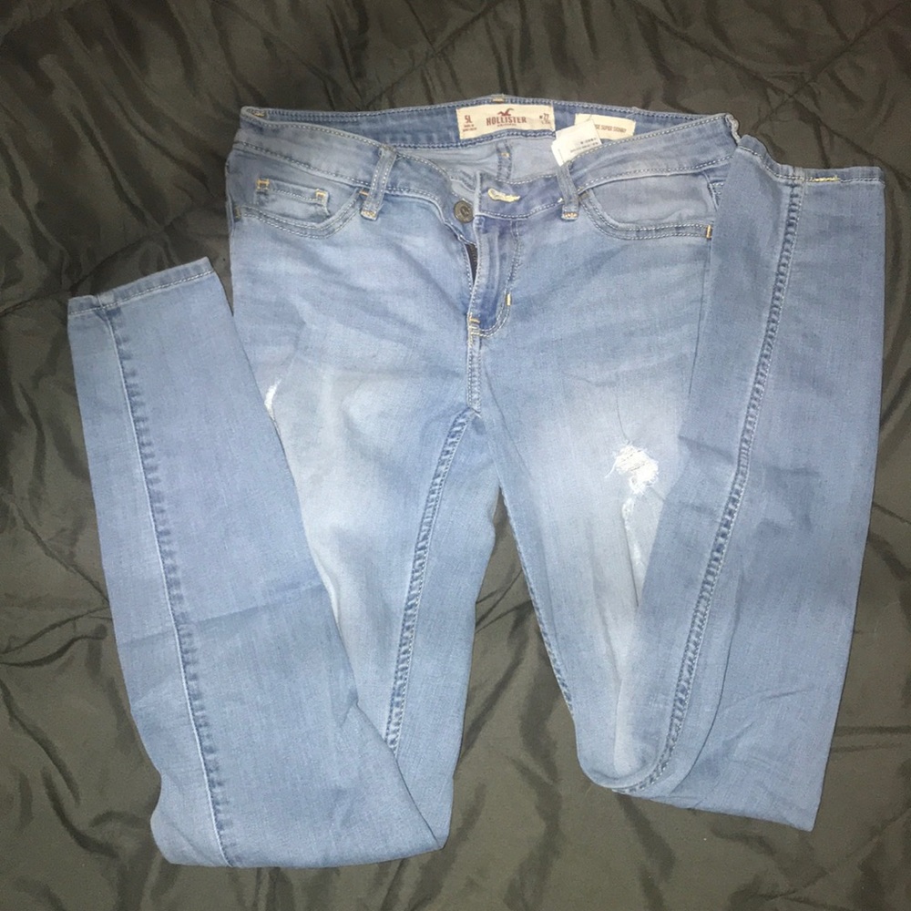 Hollister Super Skinny Jeans